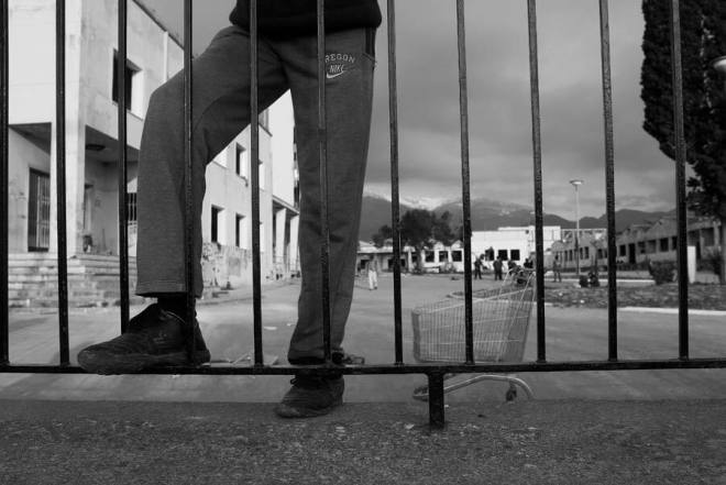 Stranded in Patra – aus: Reportagen über Flucht, Vertreibung, Migration, Neuanfang